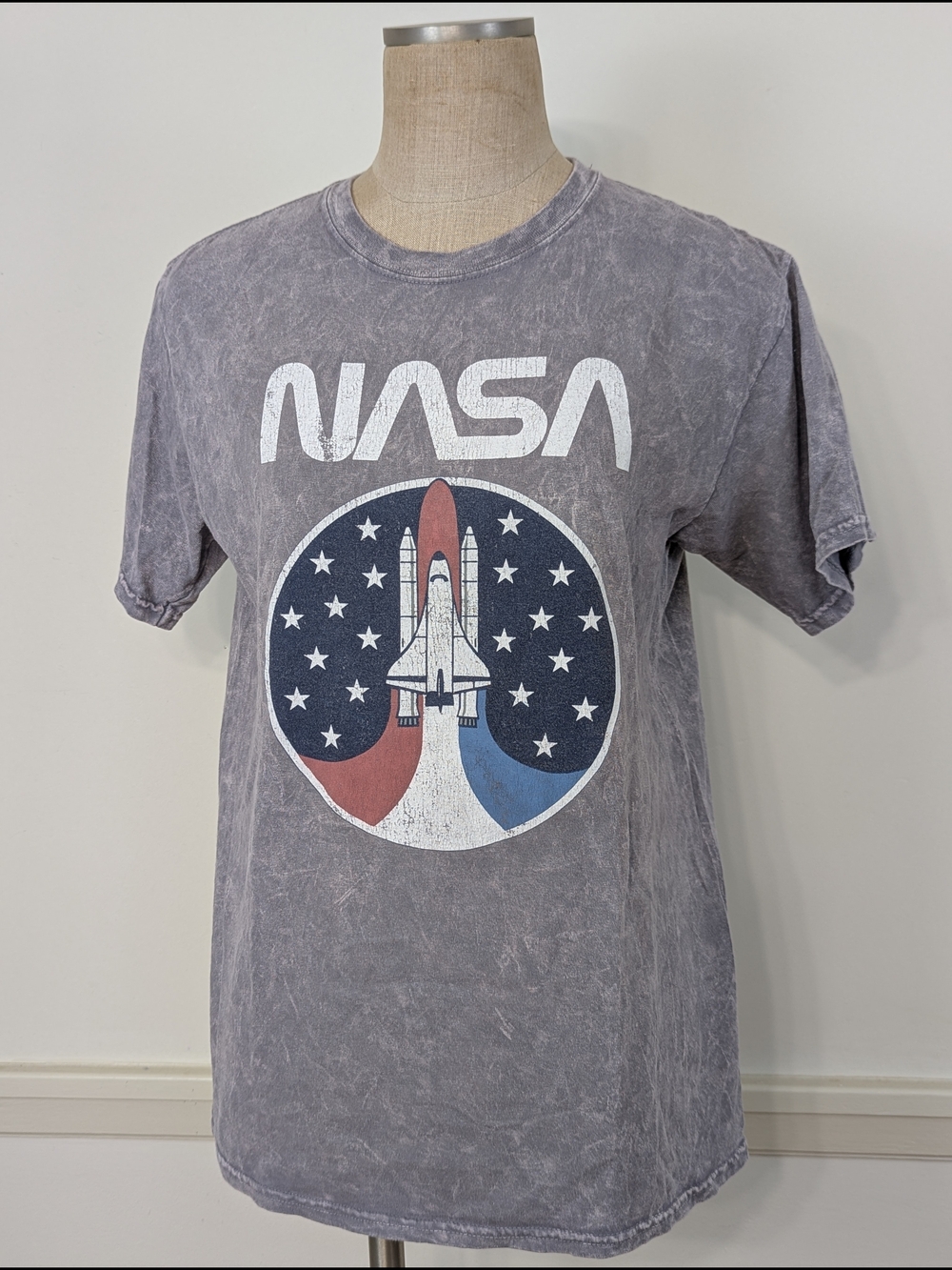 NASA Vintage Space Shuttle Graphic Tee - Disressed Gray